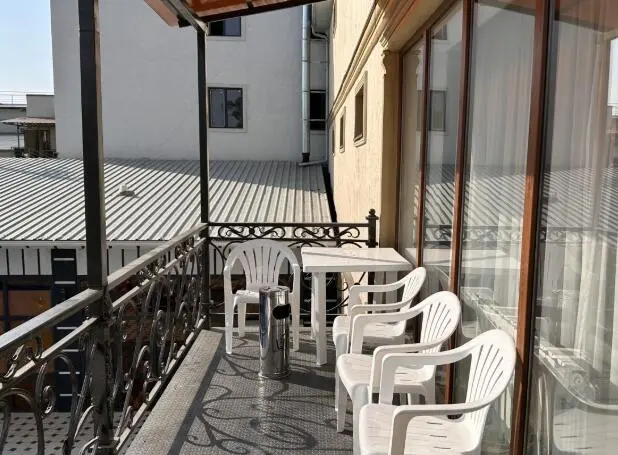 Uют Hotel — hotel, Manas (Jalal-Abad)