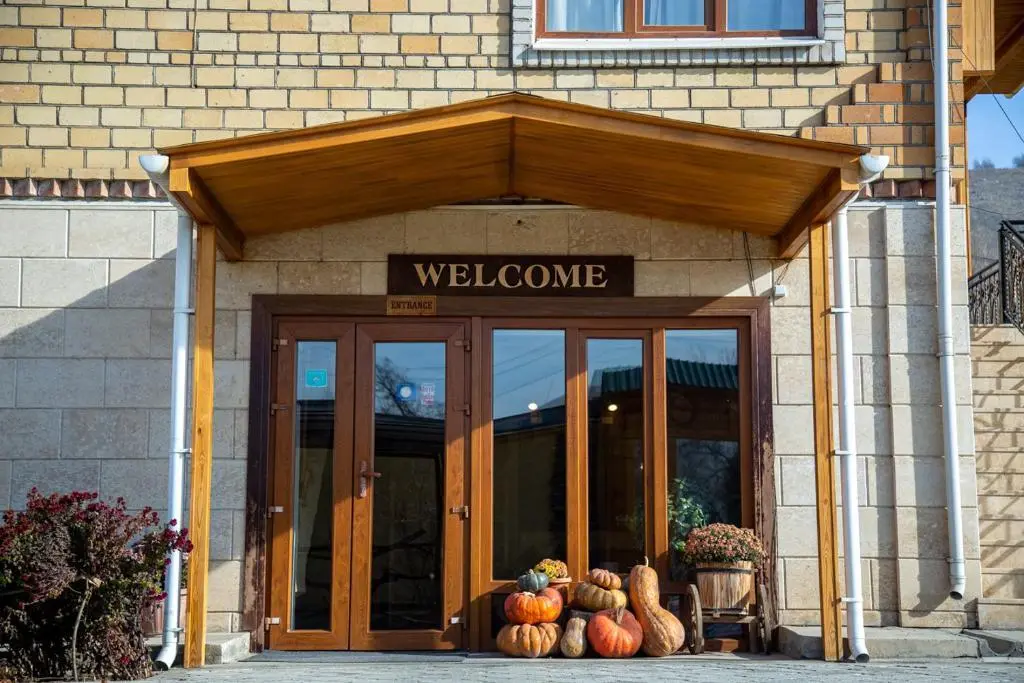 Ethno Hotel Osh — hotel, Osh