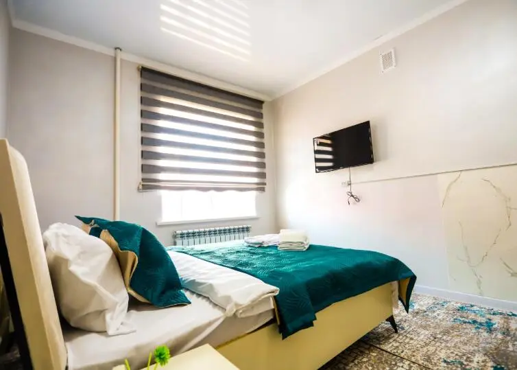 Lux House — guest house, Osh