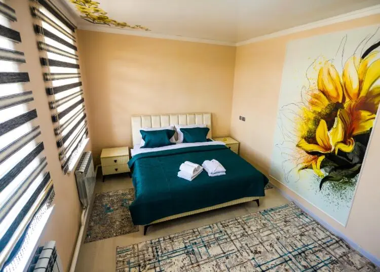 Двухместный номер в гостевом доме Lux House — room, Osh