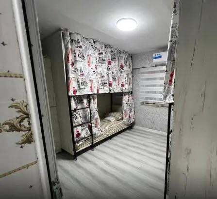 Четырехместный номер в Abs Hostel — room, Osh