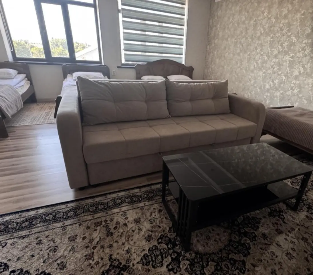 Five-person room — room, Karakol