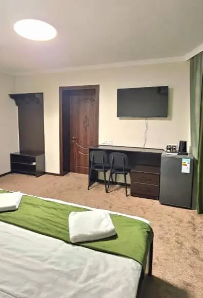 Archa Hotel — hotel, Osh
