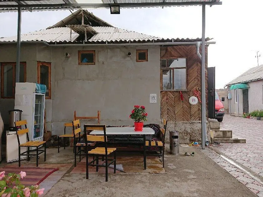 Двухместный номер с питанием в Shyrdak GH — room, Kochkor