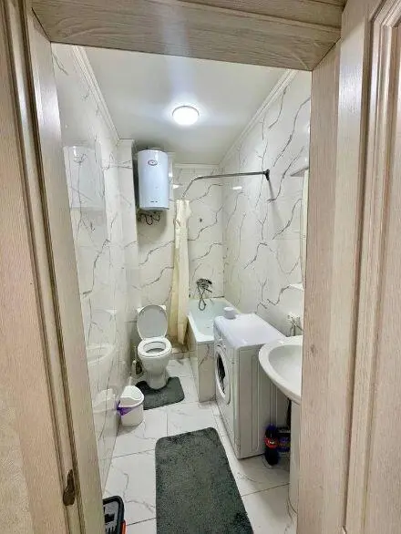 Apartment in central Jal — apartment, Bishkek