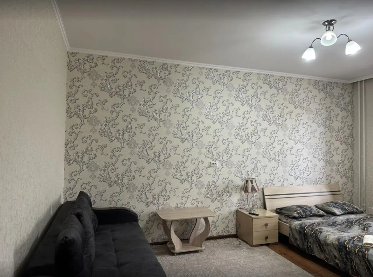 One-room apartment in the 5th microdistrict — apartment, Bishkek