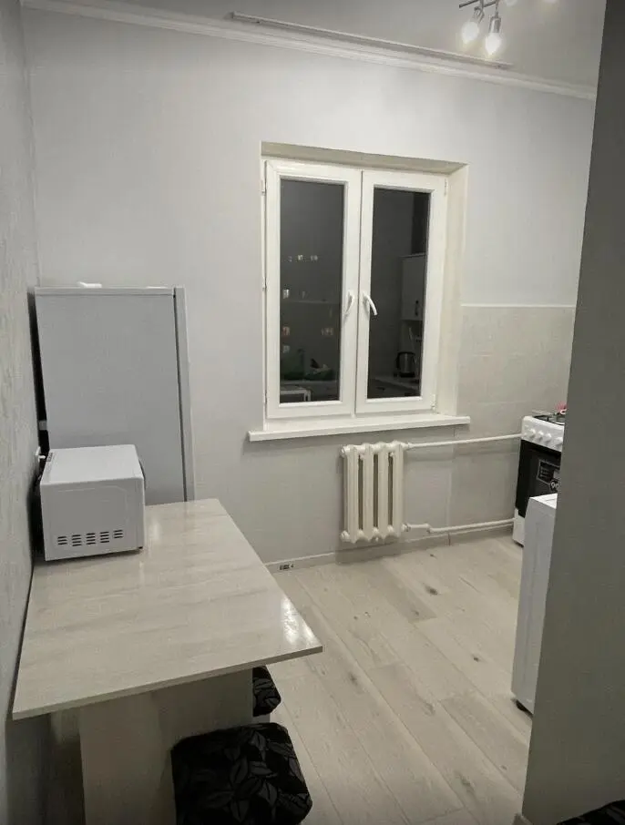 One-room apartment in Vostok-5 — apartment, Bishkek