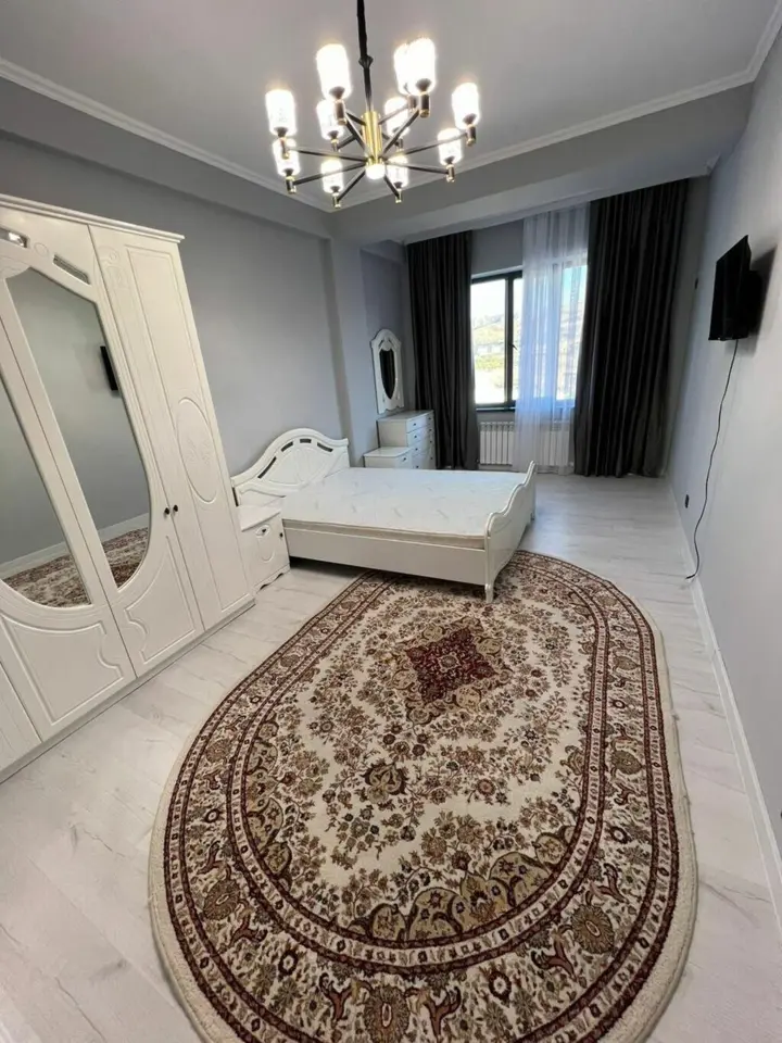 Apartment in the 7th Microdistrict — apartment, Bishkek