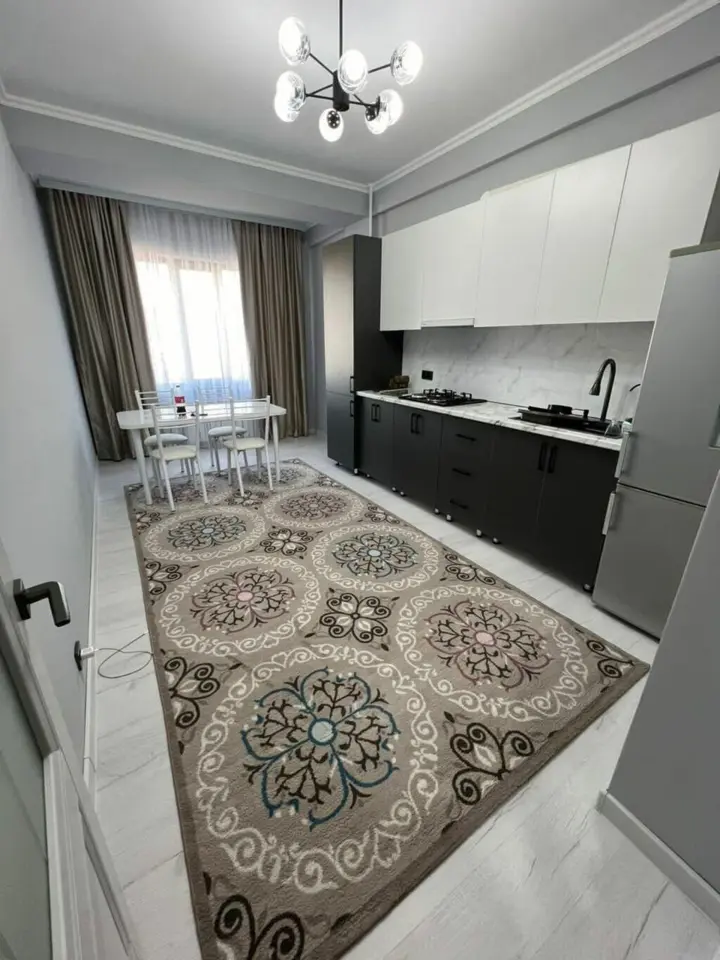 Apartment in the 7th Microdistrict — apartment, Bishkek