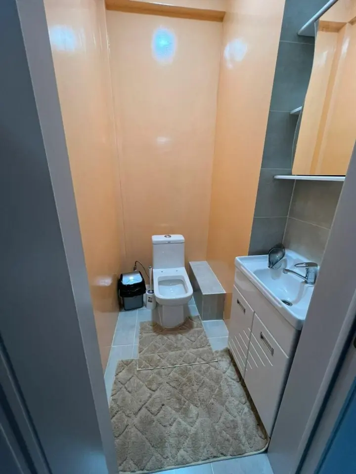 Apartment in the 7th Microdistrict — apartment, Bishkek