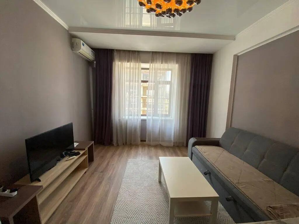 Charming Apartment — apartment, Bishkek