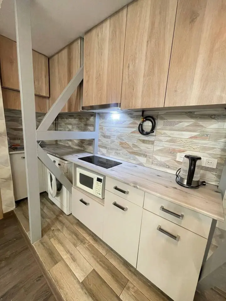 Apartment in YUG-2 — apartment, Bishkek