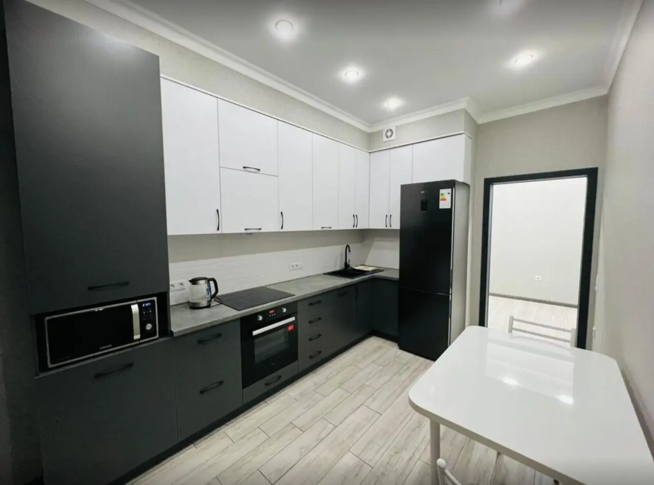 Apartment in the Heart of Bishkek — apartment, Bishkek