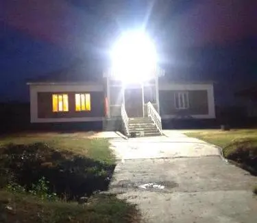 Madir Guest House — конок үйү, Сузак а.