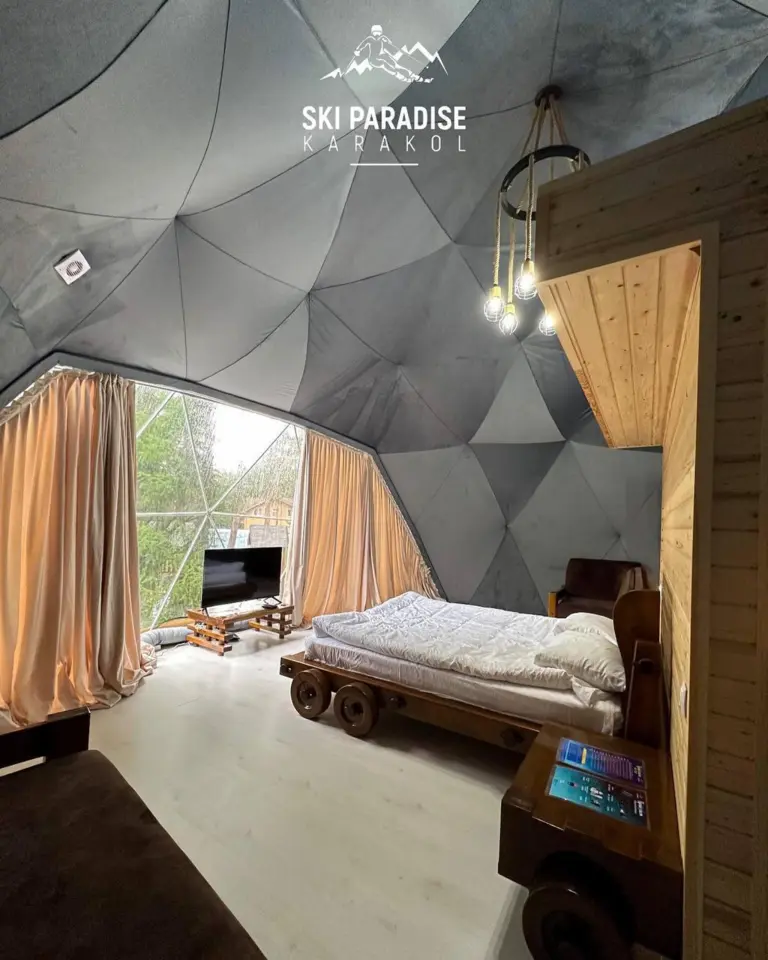 Купол “Ski Paradise Karakol” — коттедж/дом, Каракол
