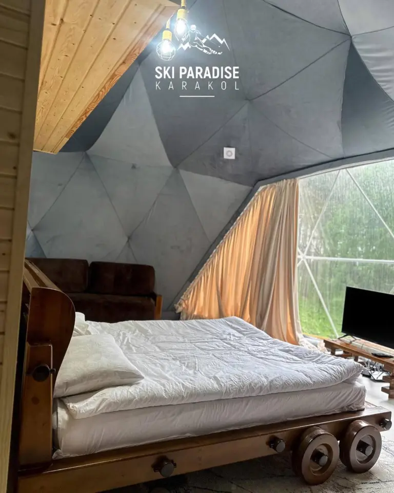 Купол “Ski Paradise Karakol” — коттедж/дом, Каракол