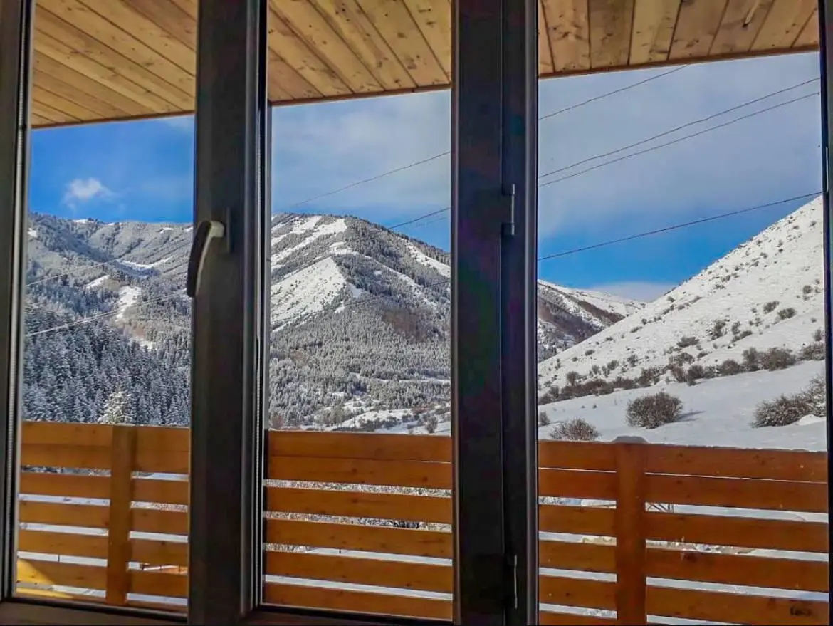 Dinar Sky — guest house, Karakol