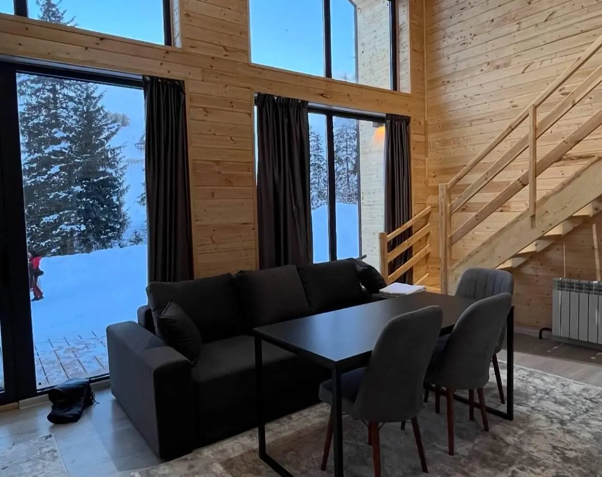 Барнхаус в ToodoResort — коттедж/дом, Каракол