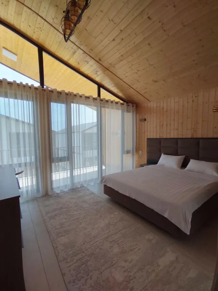 Barnhouse at Atlantis Resort #5 — townhouse, v. Chon-Sary-Oy