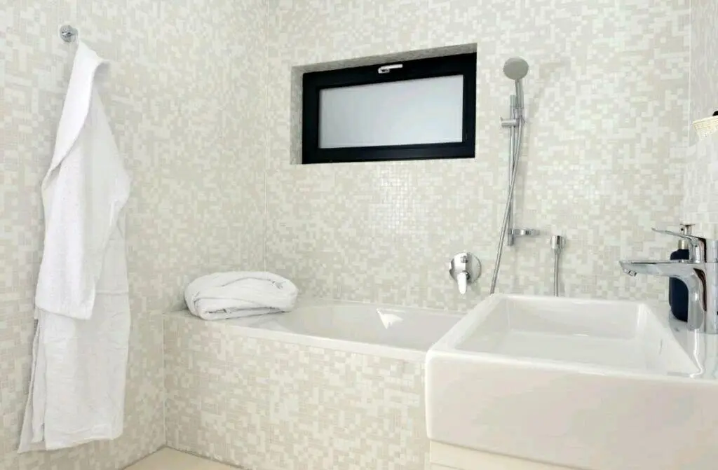Apartment on Isanova Street — apartment, Bishkek