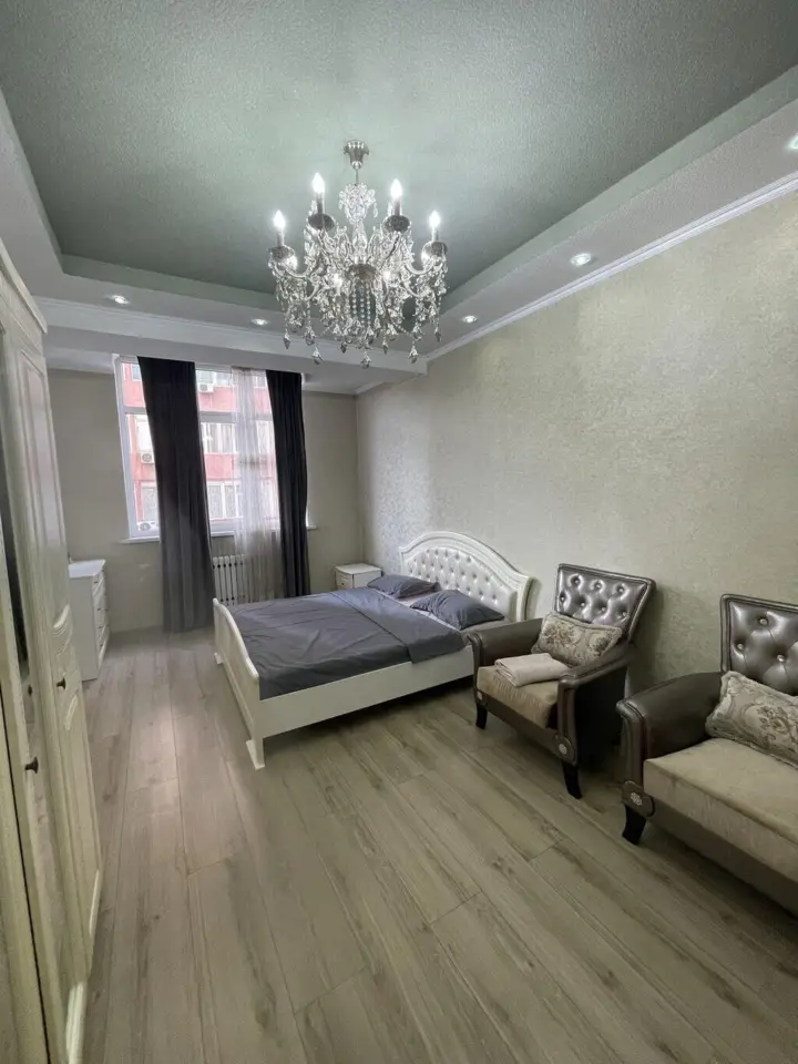 Philharmonia Apartment — apartment, Bishkek