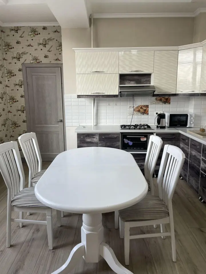Philharmonia Apartment — apartment, Bishkek