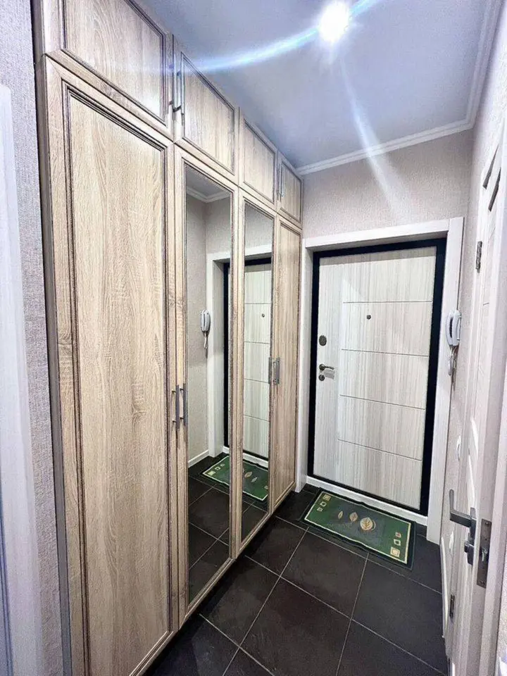 Apartment in the Golden Square — apartment, Bishkek