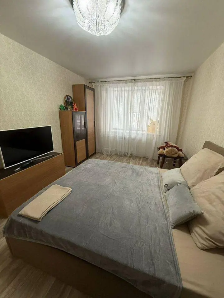 Manas/Bokonbaev Apartment — apartment, Bishkek