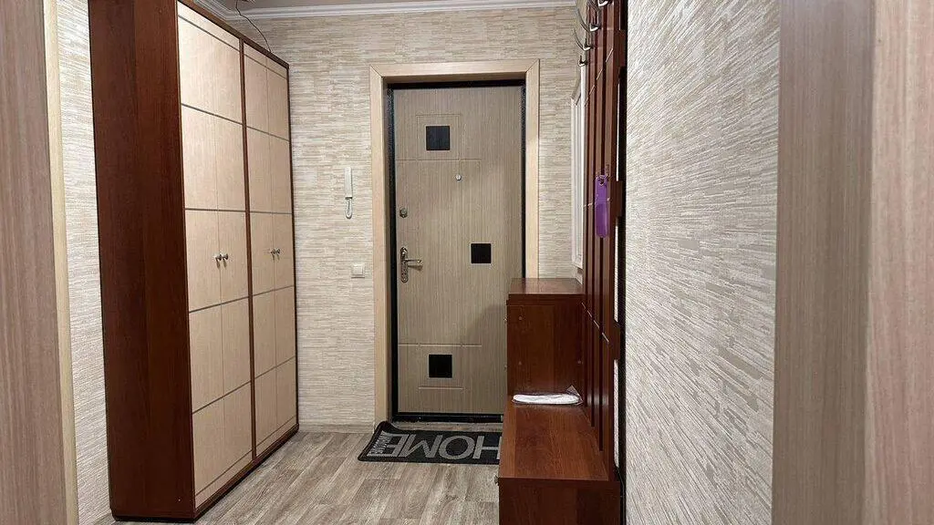 Manas/Bokonbaev Apartment — apartment, Bishkek