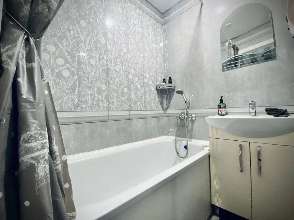 Bishkek Park Apartment — apartment, Bishkek