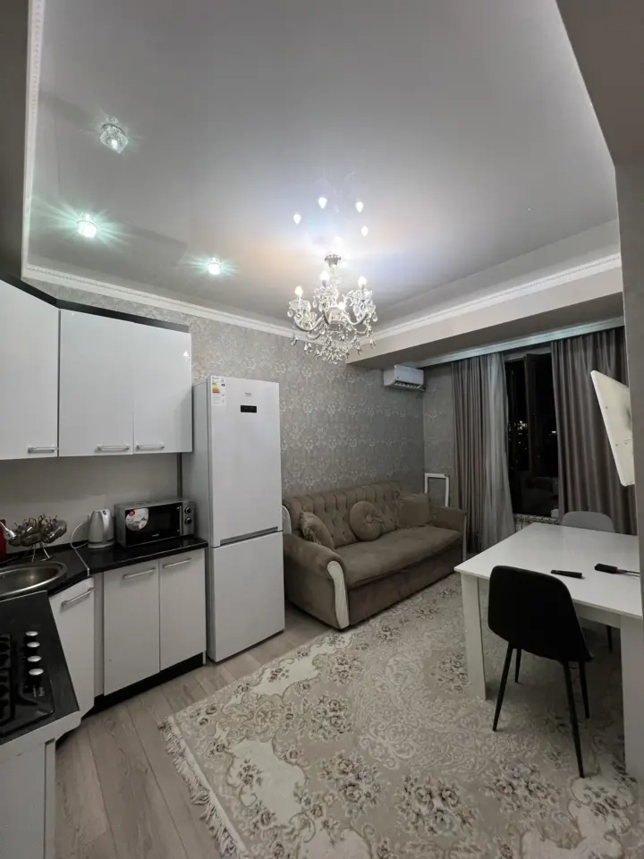 12 микрорайон — apartment, Bishkek