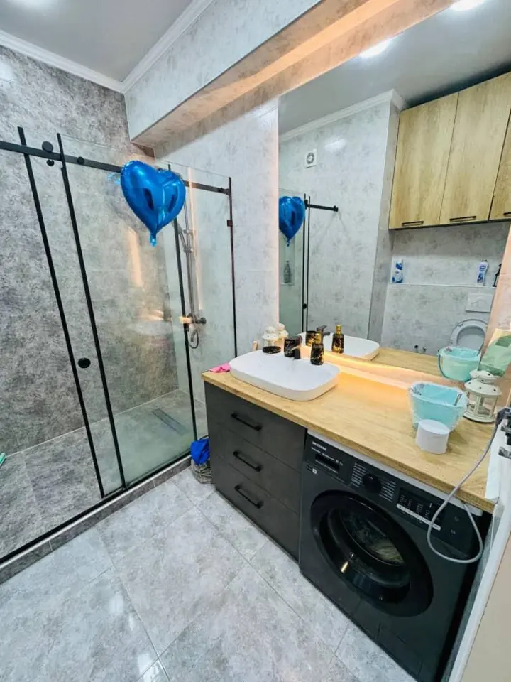 One-room studio in the center — apartment, Bishkek