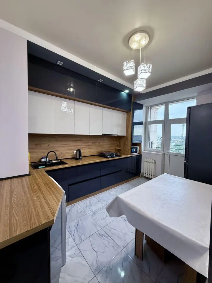 Apartment in Asia Mall Area — apartment, Bishkek