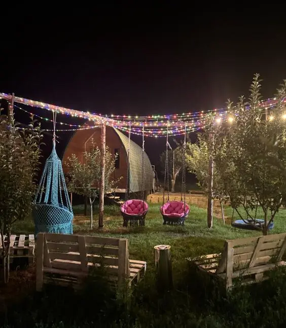 База отдыха Ak Ilbirs Guesthouse — зона отдыха, с. Тон