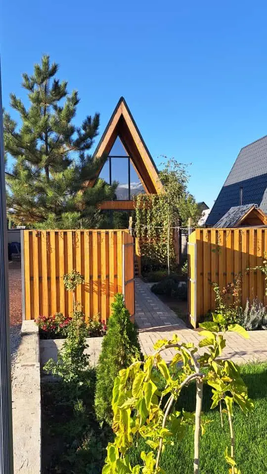 Arashan Bungalow Resorts — зона отдыха, Бишкек