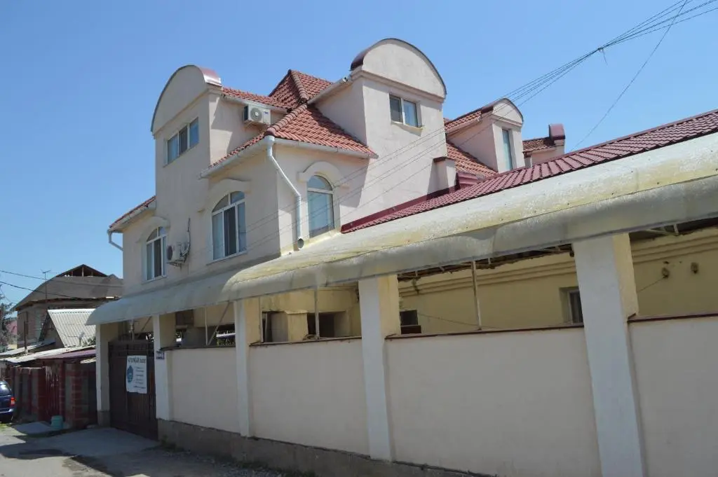 Tunduk Hostel — guest house, Bishkek