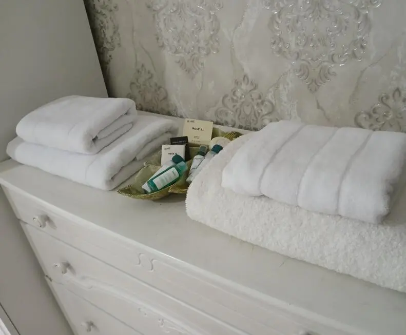 Elizabet Guest House — guest house, Kerben