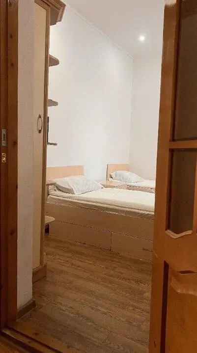 Двухместный Twin — номер, Каракол