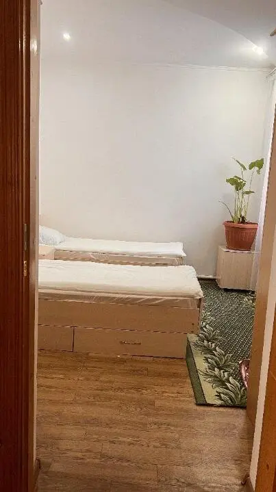 Двухместный Twin — номер, Каракол