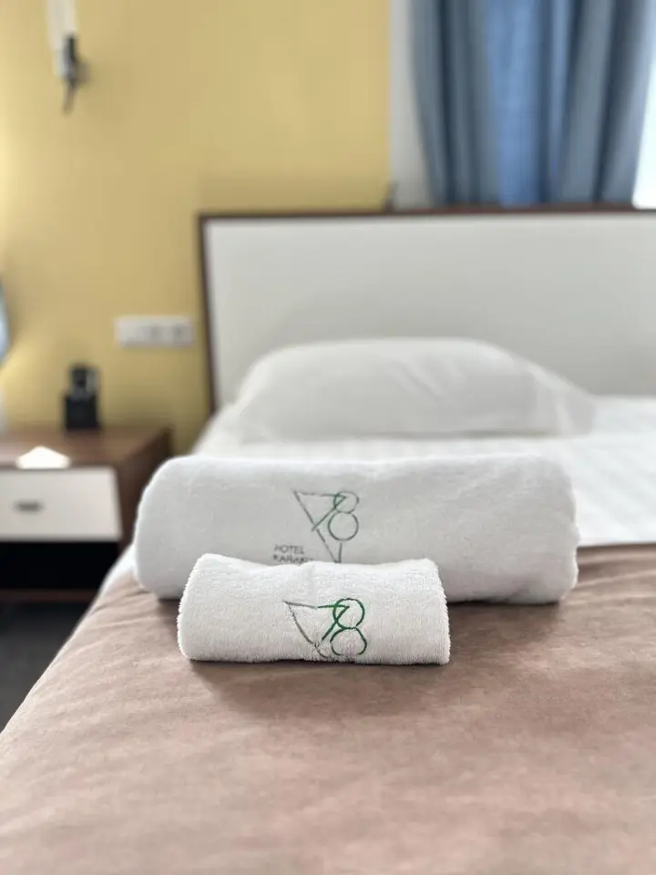 Standard Double Bedroom — room, Karakol