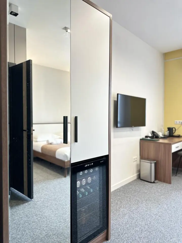 Standard Plus Twin Room — room, Karakol