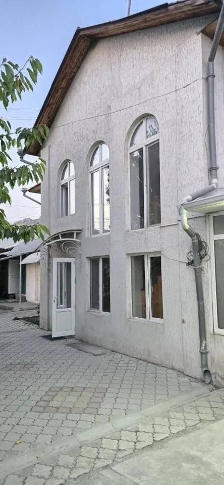 Bon Hostel — hostel, Osh