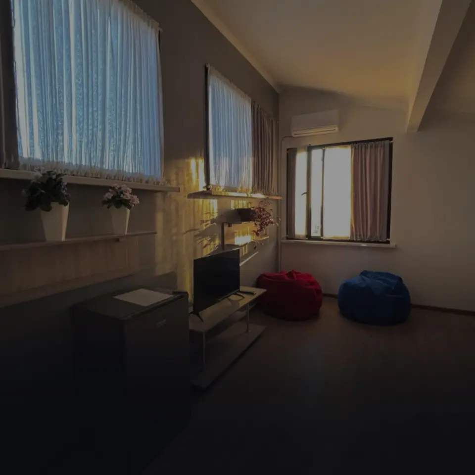 365 HOTEL — hotel, v. Baktyu-Dolonotu