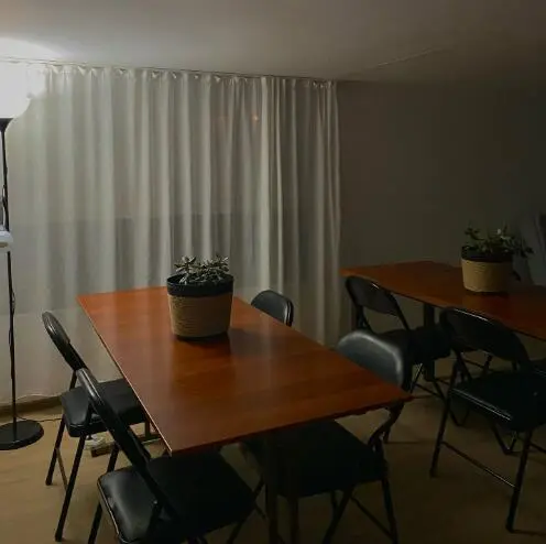 Six-person room — room, v. Baktyu-Dolonotu