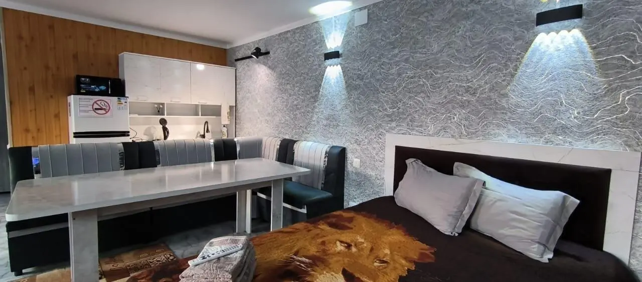 Suite — room, Karakol