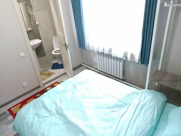 Гостевой дом "Feel at home" — гостевой дом, Каракол
