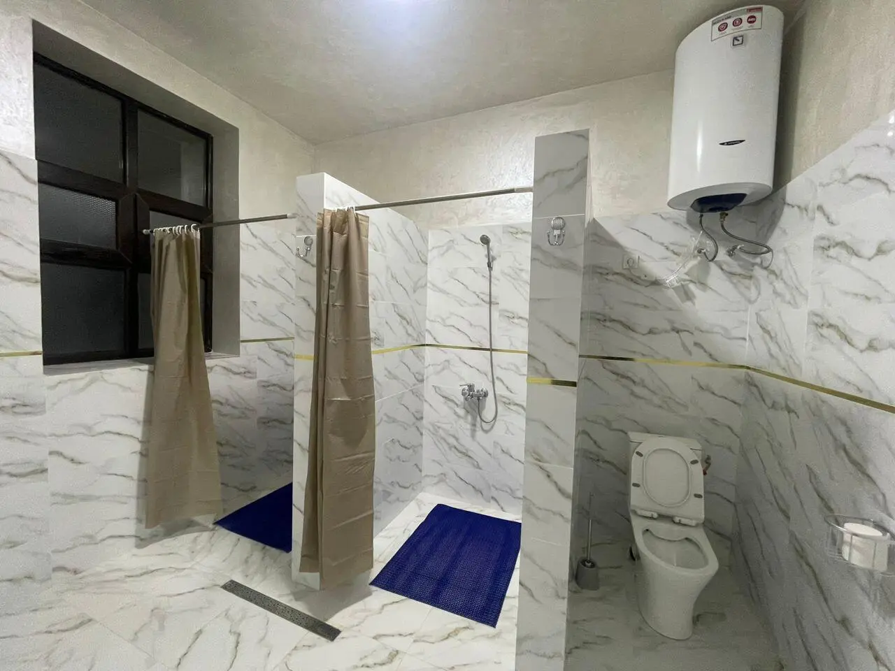 Double Room — room, Kerben