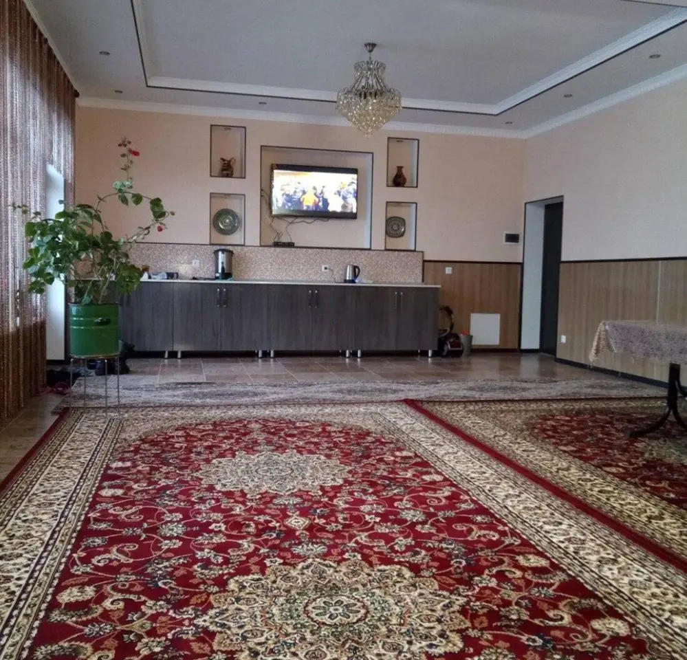 Voyage Guesthouse — guest house, Karakol