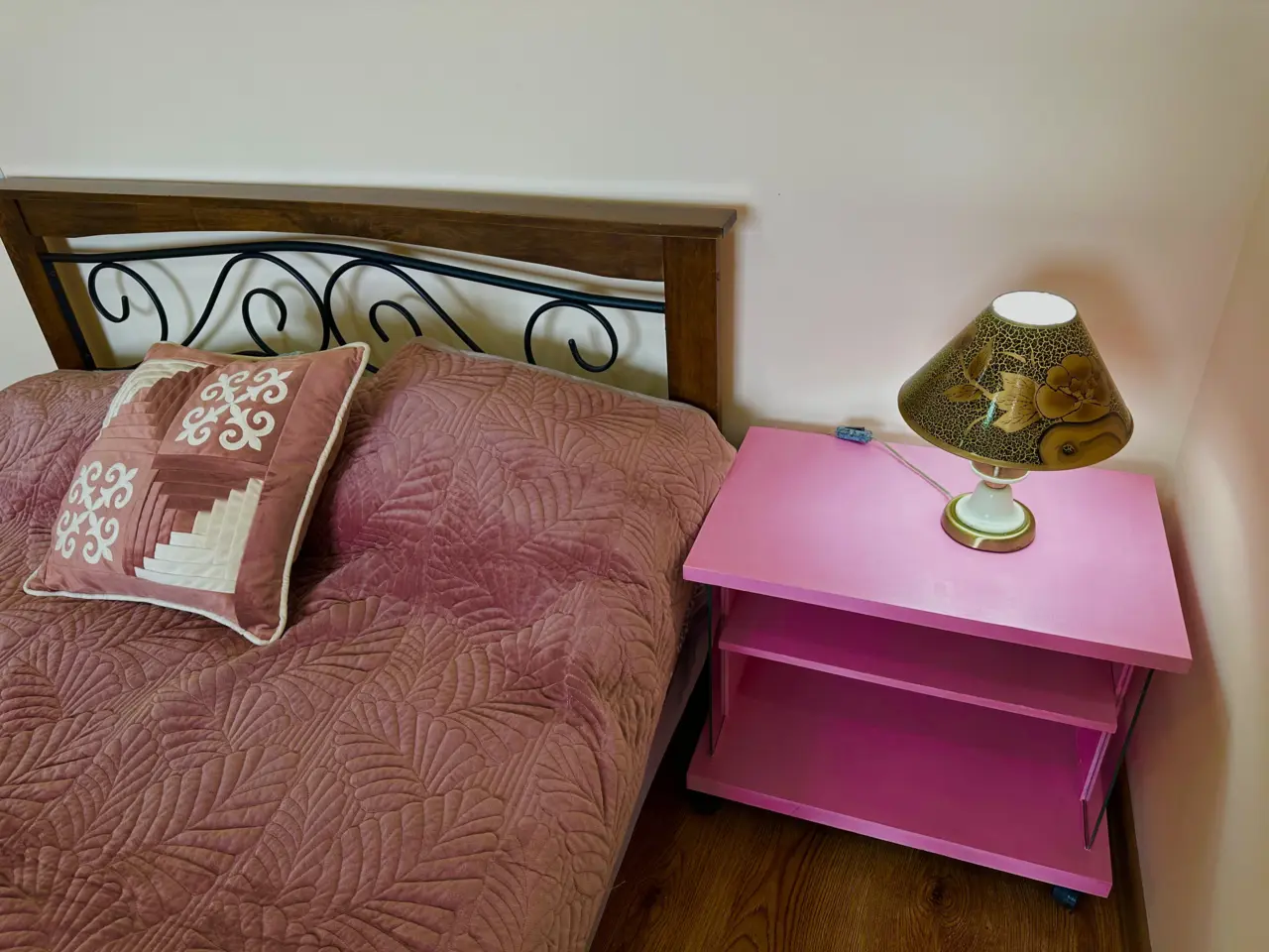 Apartment for daily rent Akhunbaeva/Bakaeva — apartment, Bishkek