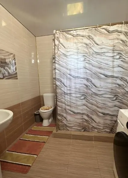 Guesthouse — guest house, v. Zhany-Aryk
